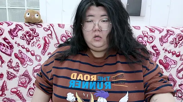 Nadine asian online show from 03/05/26, 03:14