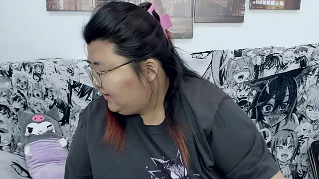 Nadine asian online show from 12/15/24, 08:19