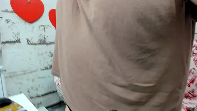 Nadine asian online show from 03/25/26, 06:35