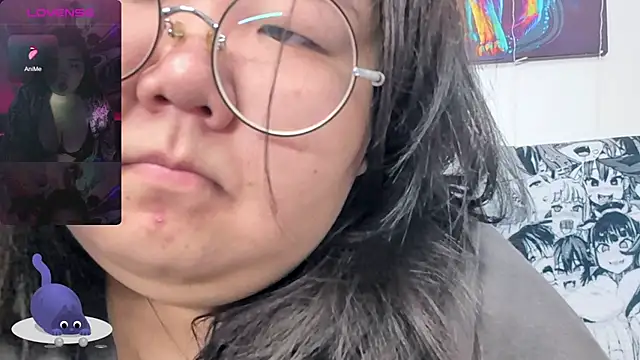 Nadine asian online show from 09/16/25, 01:39