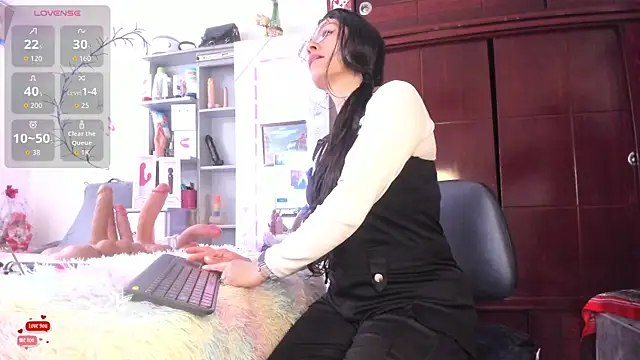 Rapunzeell  online show from 04/01/26, 08:39