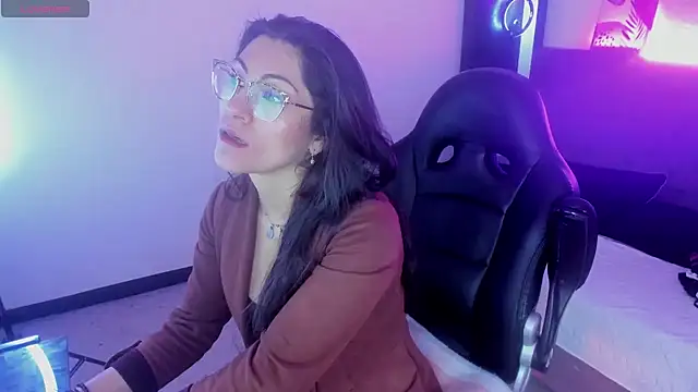 Rapunzeell  online show from 01/07/26, 01:27