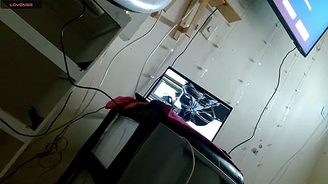 lady scarlettt online show from 02/18/25, 07:30