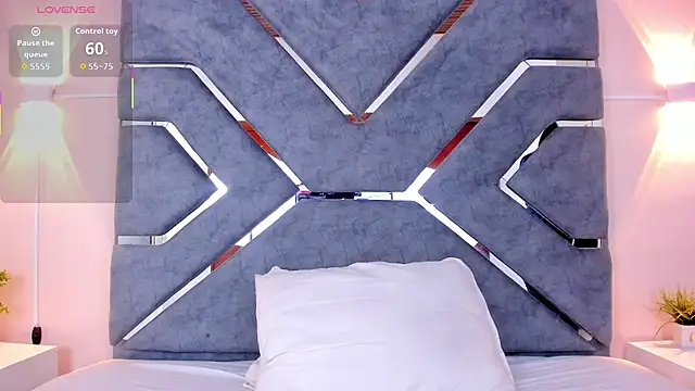 LucciaPorter online show from 11/22/25, 09:46