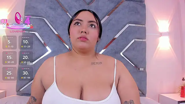 LucciaPorter online show from 11/14/25, 10:13