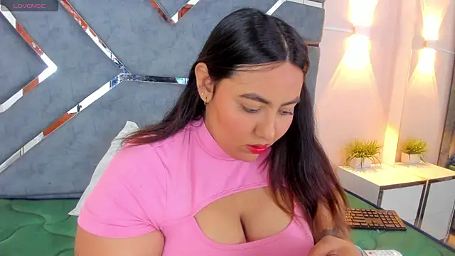 LucciaPorter online show from 03/19/26, 01:44