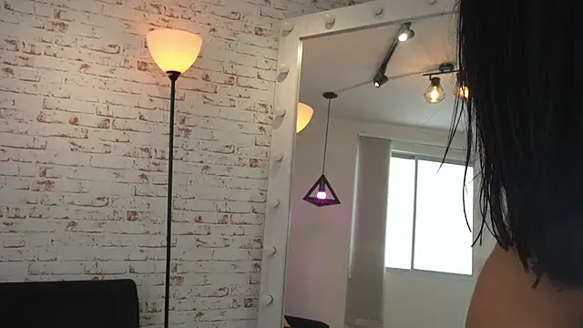 Sofhia cruz online show from 03/04/26, 07:43