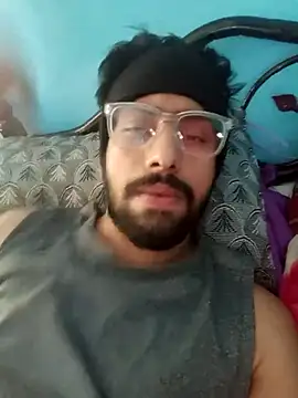 snigdha25 online show from 02/18/26, 04:21