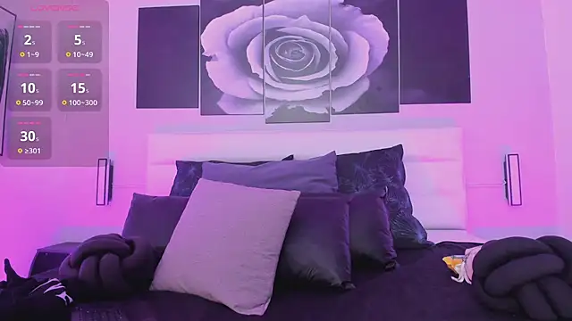 isabella simons online show from 10/01/25, 02:38