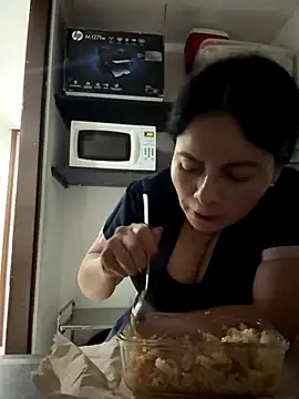 Janna099 online show from 09/17/25, 05:26