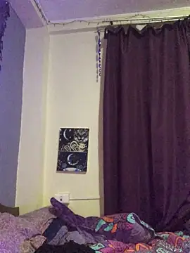 Fo0xybby online show from 06/17/26, 01:38