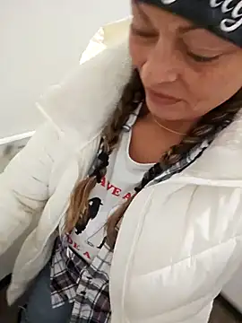 Erotic and Exotic online show from 12/08/24, 01:30