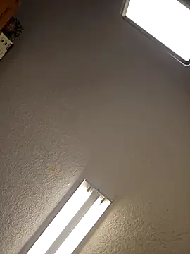 Snapshot of Erotic_and_Exotic chatting on 02/14/26, 10:32 Erotic and Exotic online show from 02/14/26, 10:32