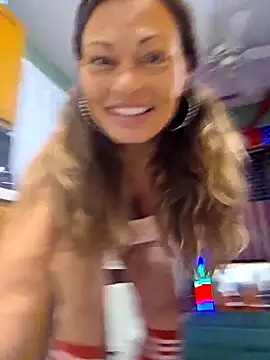 Snapshot of Erotic_and_Exotic chatting on 07/18/26, 04:54 Erotic and Exotic online show from 07/18/26, 04:54