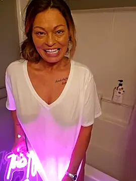 Erotic and Exotic online show from 12/07/24, 05:54