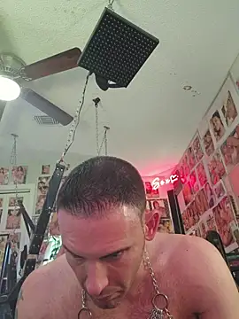 Snapshot of luvs2cumm69 chatting on 06/13/26, 02:26 luvs2cumm69 online show from 06/13/26, 02:26