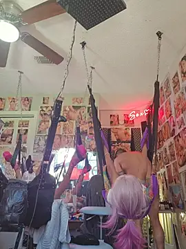 luvs2cumm69 online show from 03/13/26, 05:51