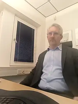 tom-swede online show from 01/16/25, 03:34