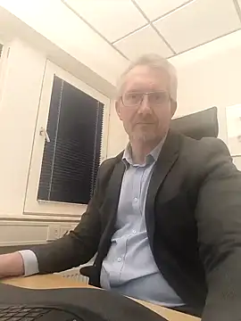 tom-swede online show from 01/08/25, 03:39