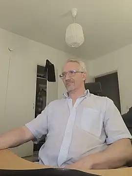 tom-swede online show from 06/04/26, 10:58