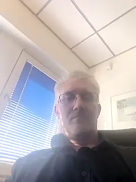 tom-swede online show from 03/13/25, 02:23