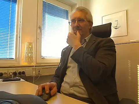 tom-swede online show from 04/09/26, 02:34