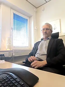 tom-swede online show from 03/30/26, 02:40