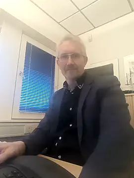 tom-swede online show from 12/03/24, 02:44