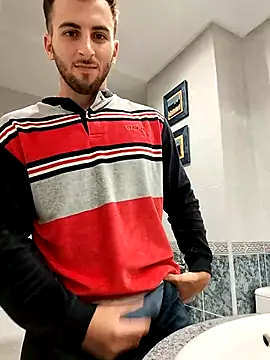 Snapshot of Fuckwithme_69 chatting on 11/02/25, 09:53 Fuckwithme 69 online show from 11/02/25, 09:53