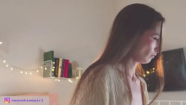 NeonShine online show from 12/05/25, 06:01