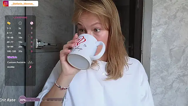  Stefanie Collins  online show from 07/27/26, 07:37
