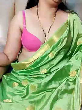 Traditional Housewife  online show from 01/19/25, 03:53