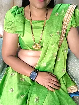 Traditional Housewife  online show from 02/22/25, 12:27