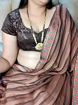 Traditional Housewife  online show from 02/18/25, 02:59