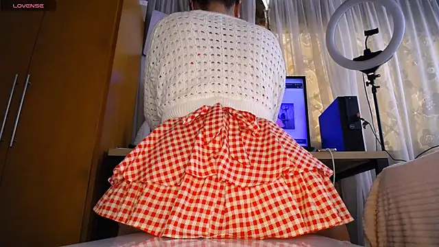 Sahory   online show from 11/30/25, 07:58