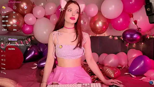 Snapshot of PrettyLilie chatting on 02/14/26, 03:12 PrettyLilie online show from 02/14/26, 03:12