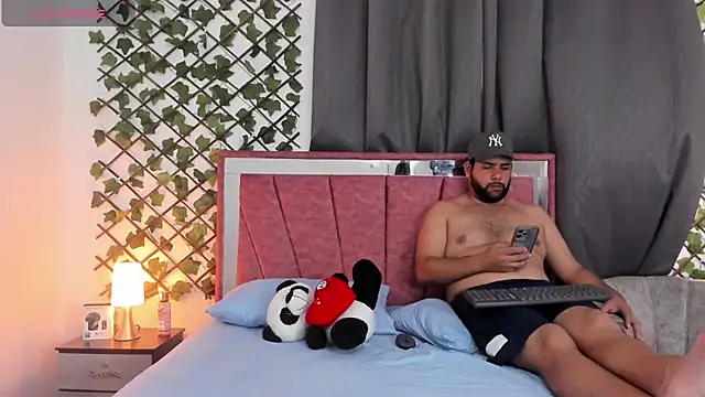 passionate love22 online show from 07/25/26, 06:47