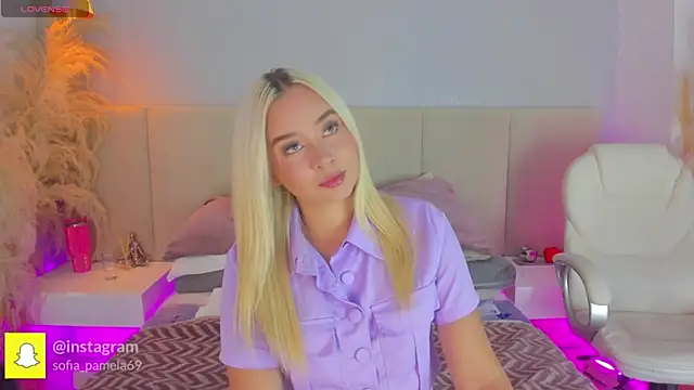 sofia pamela online show from 10/20/25, 07:14