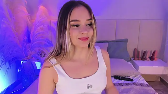 sofia pamela online show from 02/27/25, 07:15