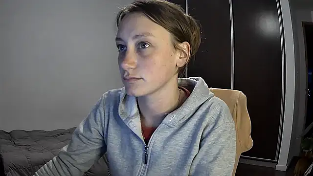 stupid babybird online show from 11/06/25, 11:09