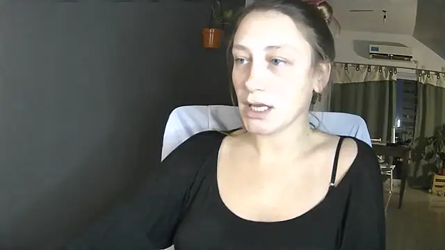 stupid babybird online show from 05/09/26, 04:16