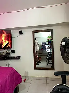 TheKing6ix9ine69 online show from 11/13/25, 07:34