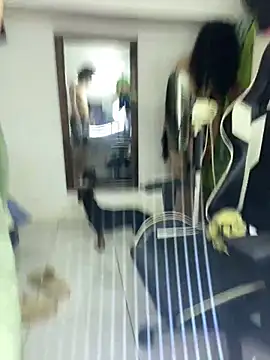 TheKing6ix9ine69 online show from 10/30/25, 04:22