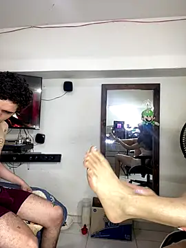 TheKing6ix9ine69 online show from 10/25/25, 06:56