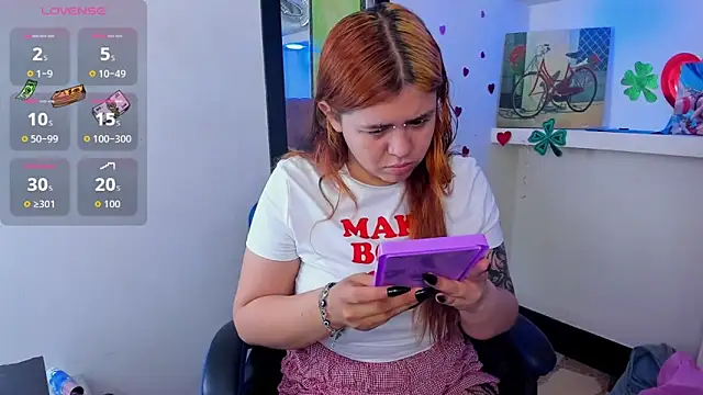 sara winehouse1 online show from 04/05/26, 02:02