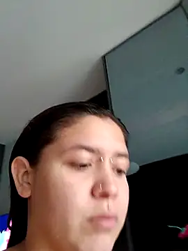 sara winehouse1 online show from 10/09/25, 10:32