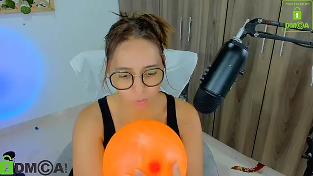 isa loves cum online show from 03/12/26, 11:20