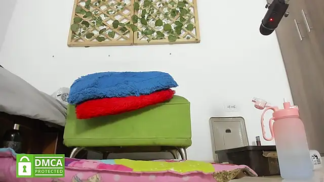 isa loves cum online show from 03/17/25, 07:26