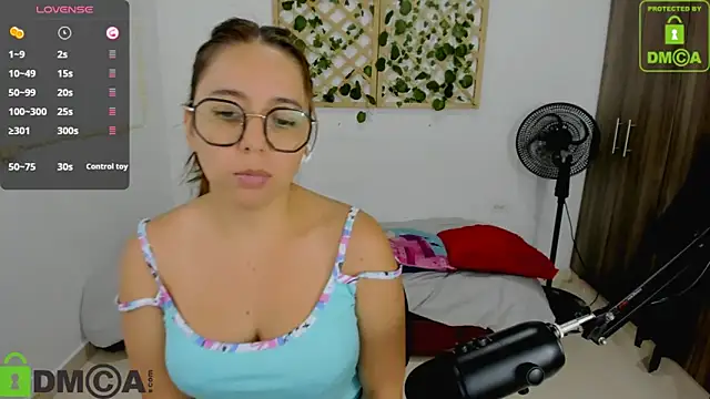 isa loves cum online show from 11/18/25, 02:16