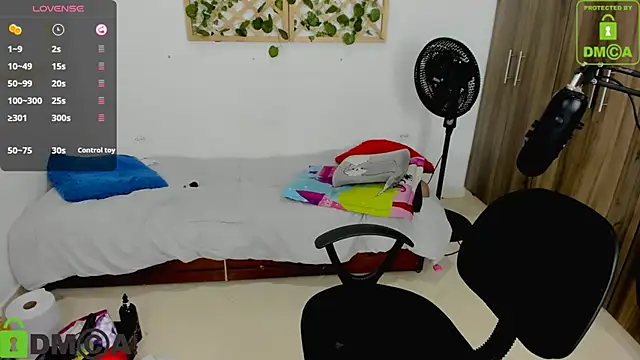 isa loves cum online show from 11/08/25, 04:27